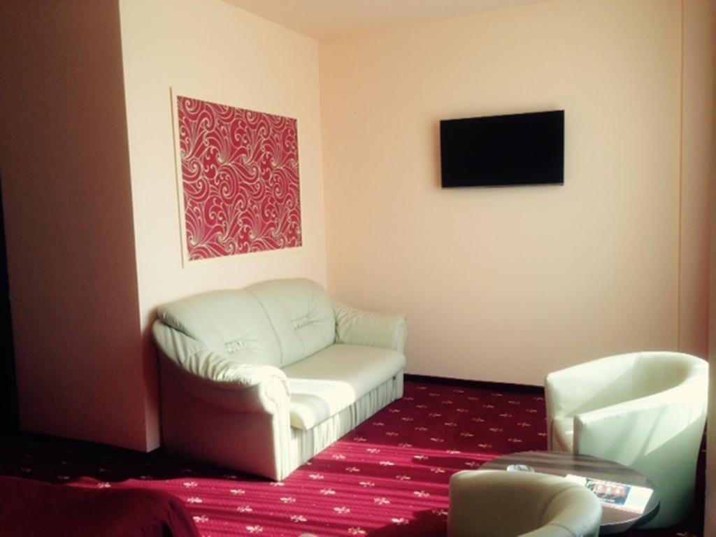 Hotel Kleyn コンスタンツァ エクステリア 写真